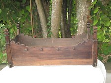 ANCIEN LIT A BASCLE POUR