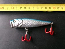 1 leurre de pêche pour