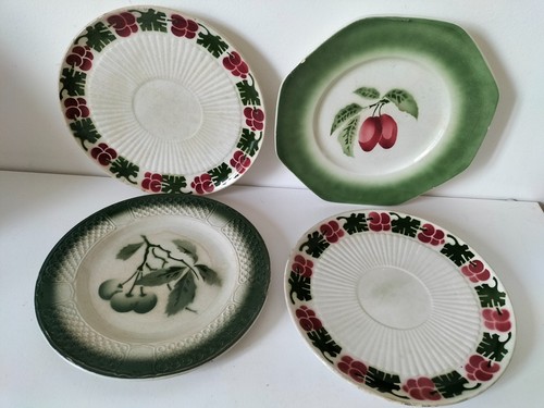 Ensemble assiettes à - ensemble, 4
