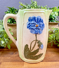 Pichet ancien en céramique