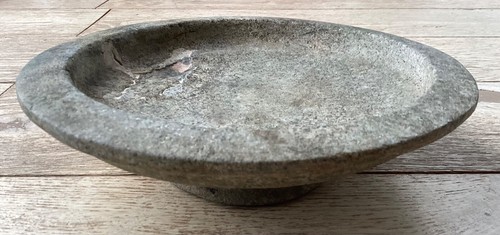 Très ancien plat coupe sur - ancien,