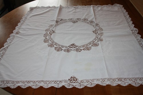 Nappe petite ou - petite,