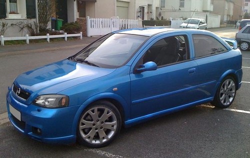 Pour opel vauxhall astra - pour,