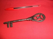 ANCIENNE CLE , CLEF COFFRE DE