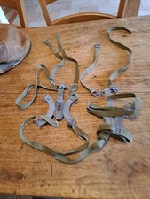 Paire De Crampons Troupe De