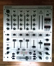Behringer DJX700 Professional