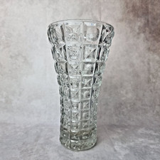 Vase Ancien en Verre Pressé Transparent – Motif Relief Géométrique