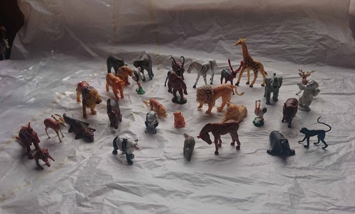 Lot figurines animaux - ,