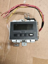 Horloge électronique Nissan