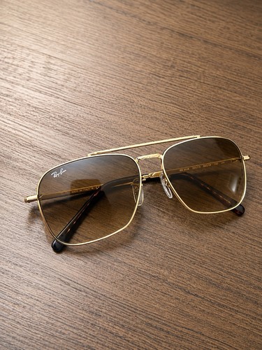 New authentic ray - new, ban