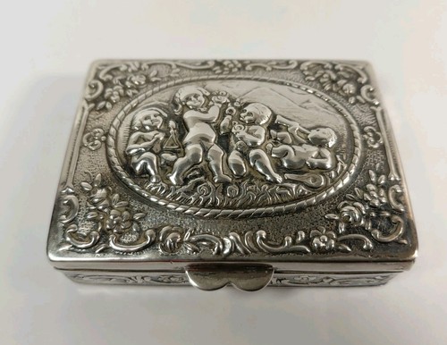 Cigarette case box - box., cherub