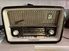 Vintage Telefunken Gavotte 1153 Tube Radio - good condition- lights up / works