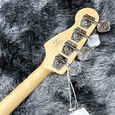 Squier by Fender Sonic