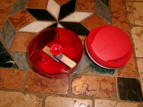 Twister tupperware hachoir - /,