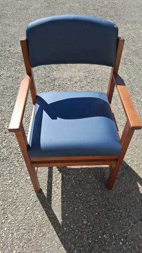 Garde robe bois modèle folk - modèle,