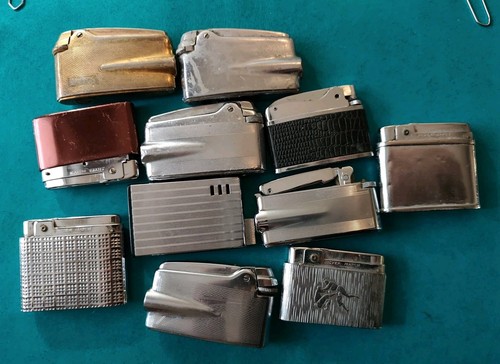 Lot briquets gaz incomplets - briquets,