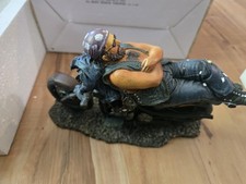 HARLEY DAVIDSON STURGESS COLLECTION MAN WITH MOTORCYCLE CERAMIC FIGURE Nice
