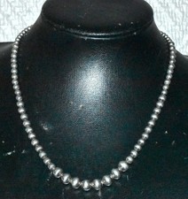 Collier de perles en argent