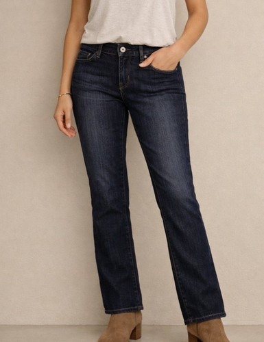 Levi demi curve - demi,