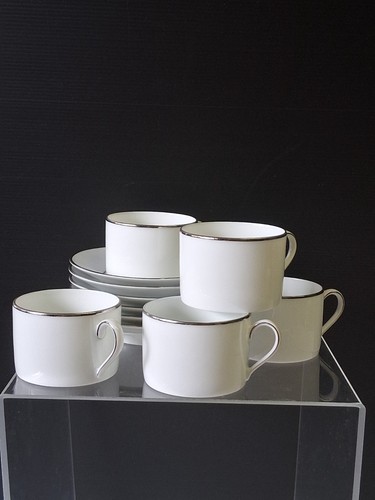 Lot tasses est - lot, de