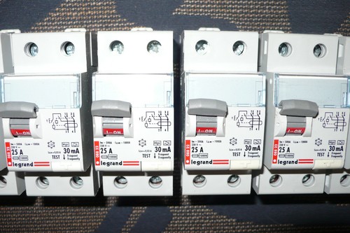 Interrupteur differentiel 25a - interrupteur,