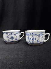 Ancienne tasse thé - ancienne, à
