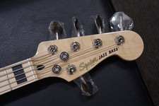 Squier by Fender Affinity