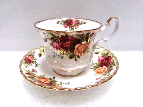 Ancienne tasse sous - sous,