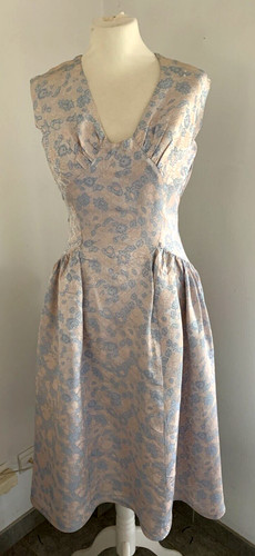 Ancienne robe satin - ancienne, en