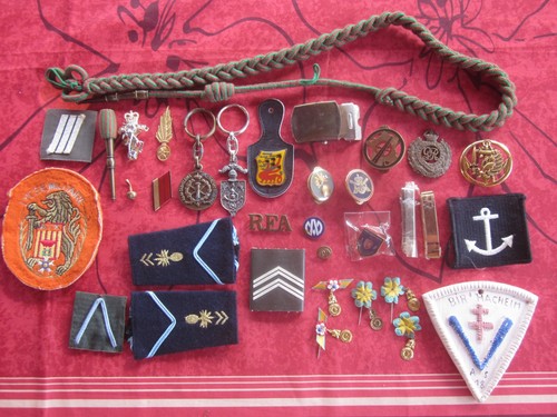 Lot insignes écussons - lot,