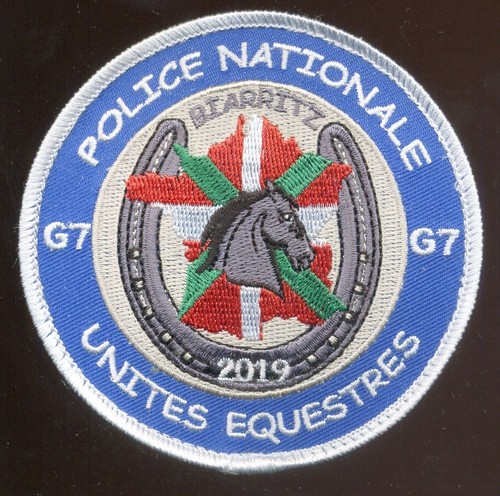 Police unites equestres - /, g7