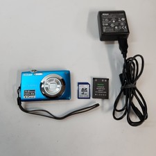 Nikon Coolpix S3000 Digital