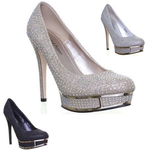 Chaussures talons stiletto - À,
