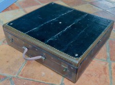 VALISE DE COLPORTEUR XIX° S., MARMOTTE DE CAMELOT, BOIS, CUIR,CUIVRE, TOILE