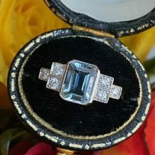 Bague de fiançailles style