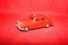 WIKING HO VOITURE MERCEDES 180 POMPIERS MINIATURE TRAIN ELECTRIQUE