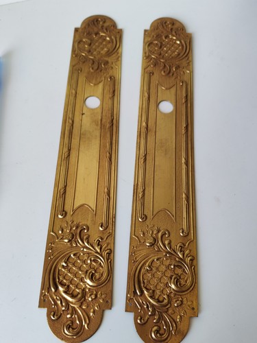 Paire plaques porte - de,