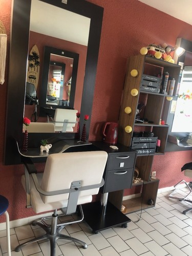 Mobilier salon coiffure - mobilier,