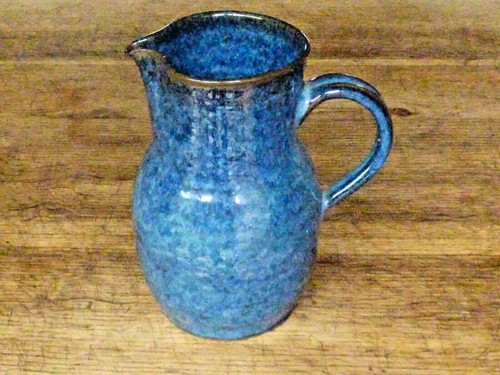Pichet eau à - ou,