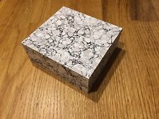 Faux bloc de marbre pour