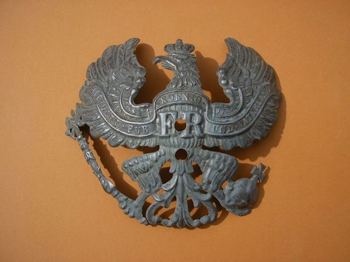 Casque pointe plaque - casque,
