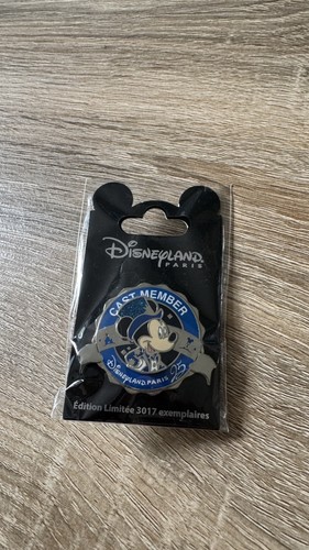 Pin castmember disneyland - pin's,