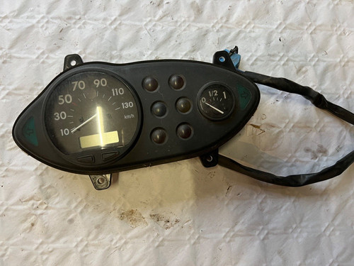 Compteur bmw 125 c1 - -,