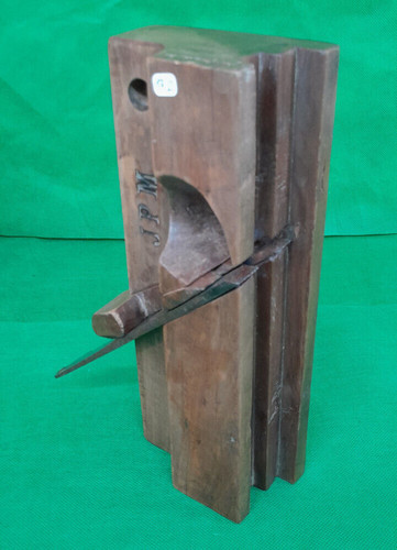 Outil ancien rabot bouvet - outil,