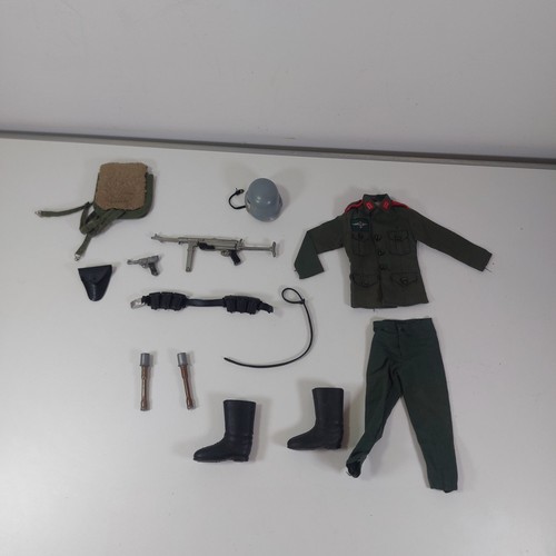 Action joe tenue - action,