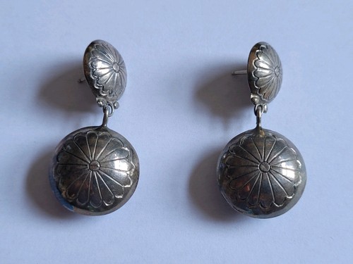 Paire boucles oreilles - de, d'oreilles