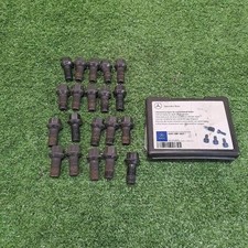 Ecrous MERCEDES CLASSE A W176