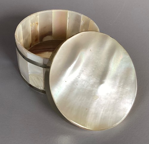 Ancienne boîte bijoux - à, ou