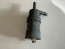 ancienne pompe lave glace 12V hella vw golf porsche audi 80 etc