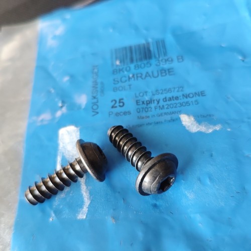 Boulon panneau de tête - panneau,